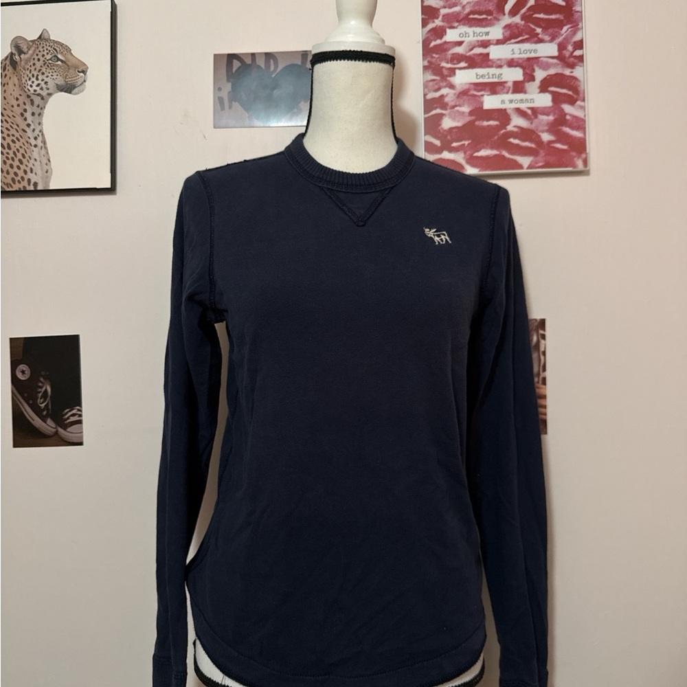 Abercrombie & Fitch Dark Blue Long Sleeve Tee